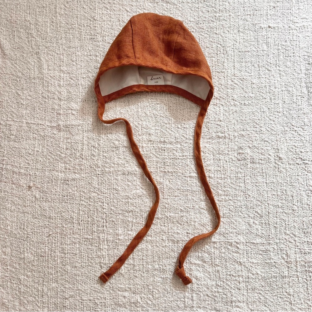 Briar Linen Bonnet in Rust - Picture 2 of 4